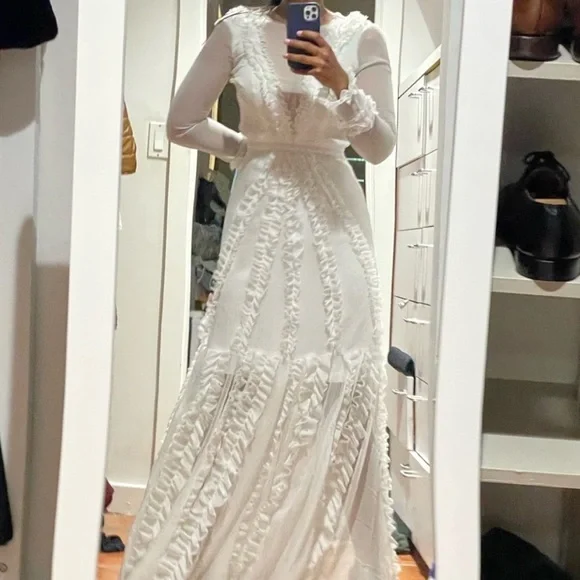 Alexis Dresses | Alexis One of A Kind Ruffle Party Maxi Wedding Dress Xs | Color: White | Size: Xs | 34beard's Closet